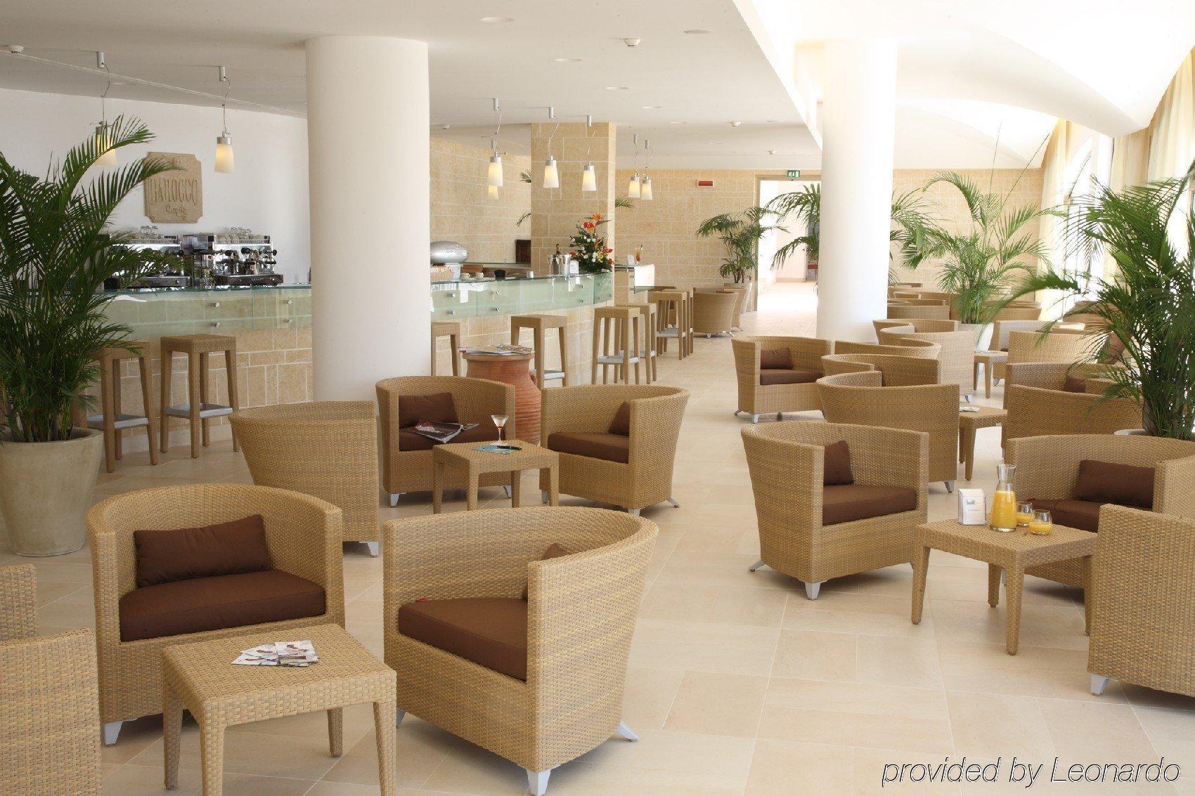 Vivosa Apulia Resort อูเจนโต ร้านอาหาร รูปภาพ